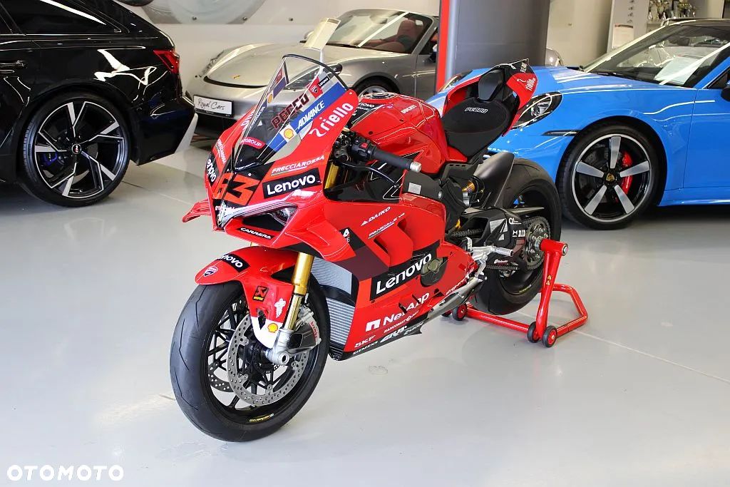 Ducati Panigale V4 - 1