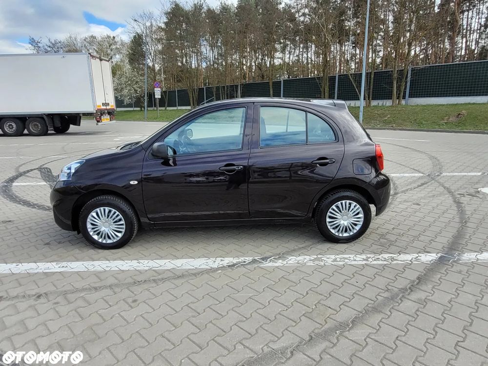 Nissan Micra 1.2 Bild der Frau - 14