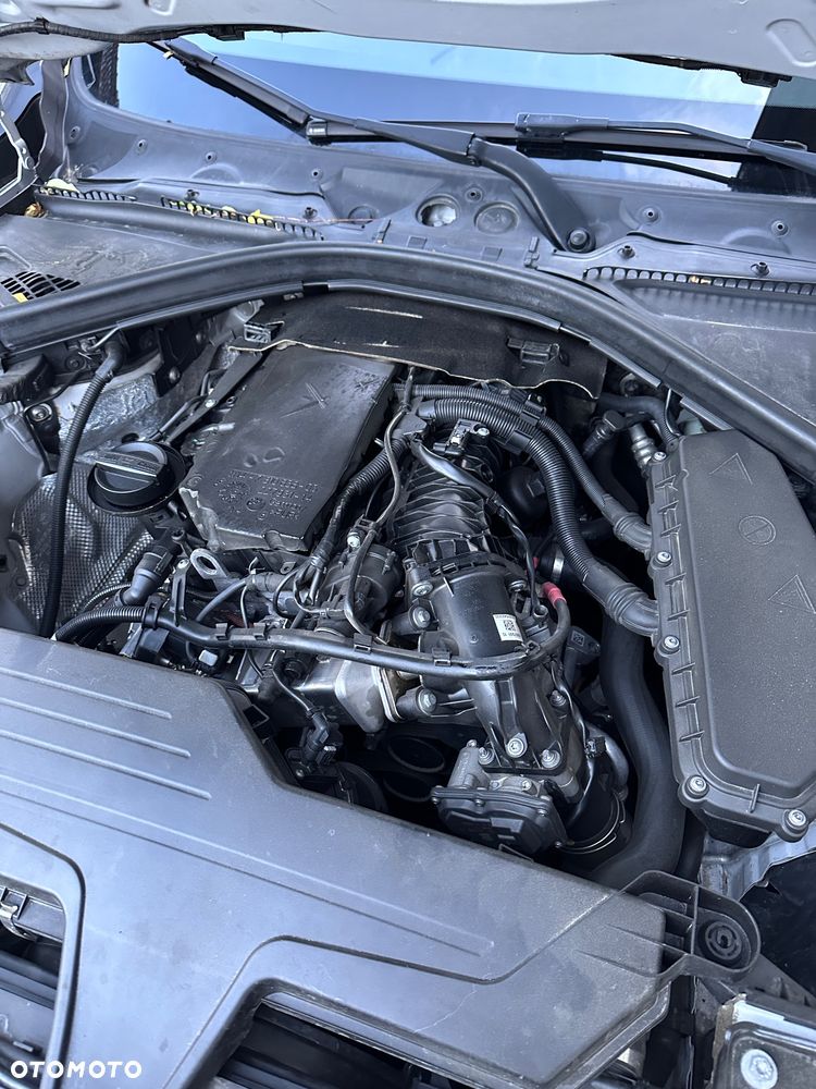 BMW Seria 3 - 12