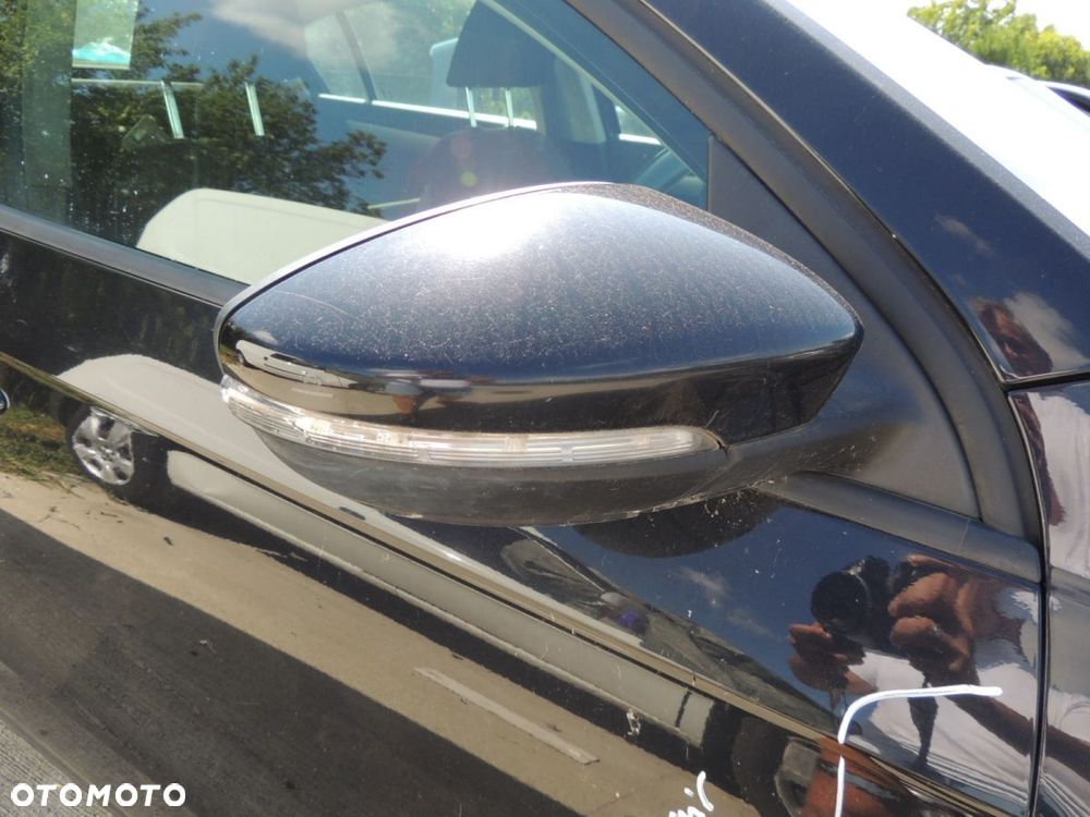 Lusterko prawe VW  Passat B7 '11  GB - 1