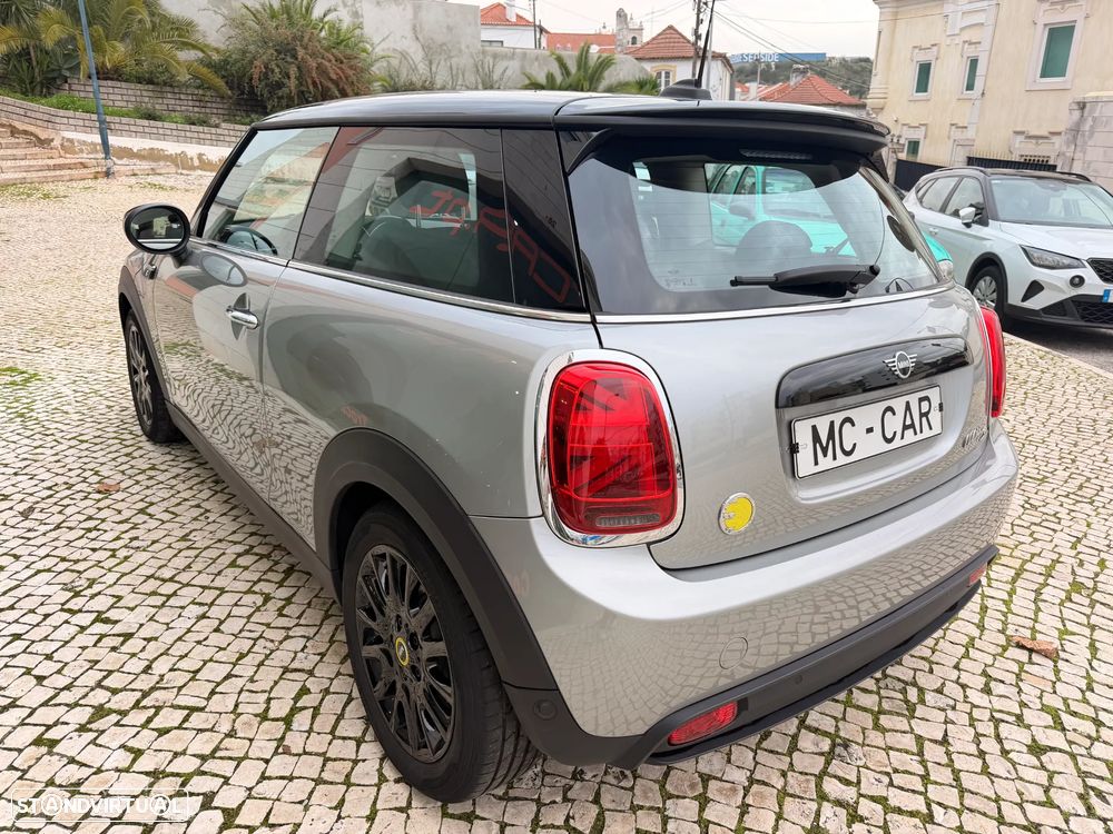 MINI 3 Portas Cooper SE - 4