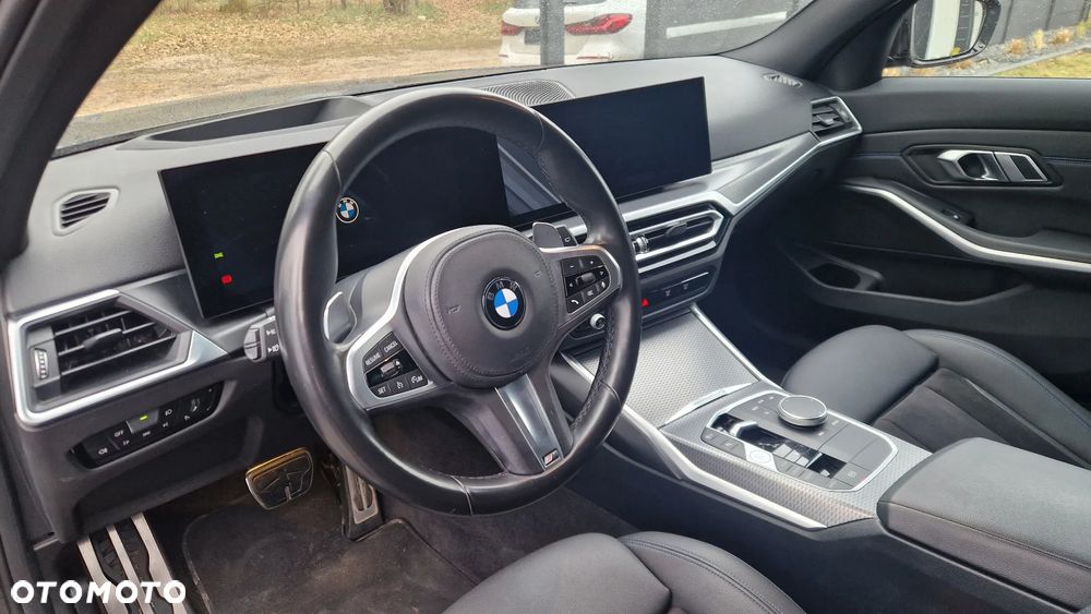 BMW Seria 3 320d Edition M Sport Shadow - 19