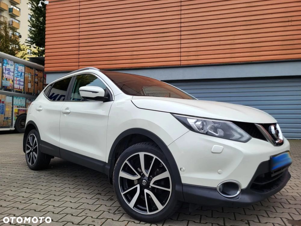 Nissan Qashqai 1.2 DIG-T Tekna - 1