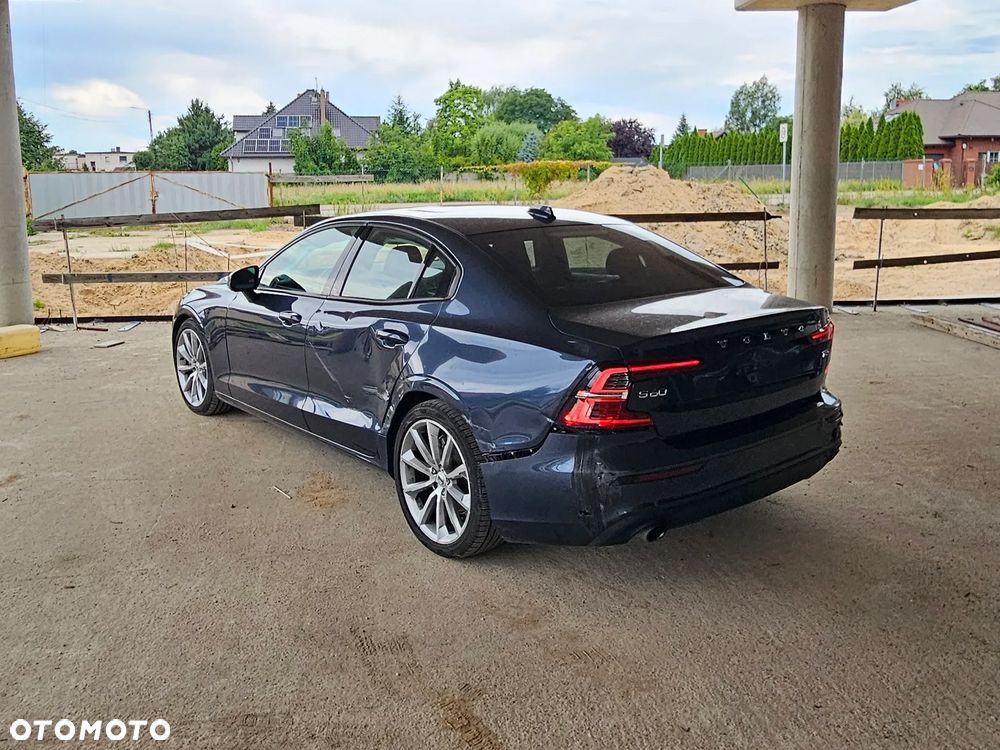 Volvo S60 T5 AWD R-Design - 3