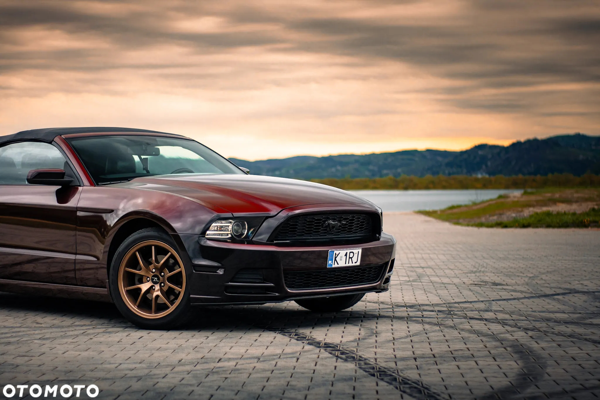 Ford Mustang 3.7 V6 Premium - 14