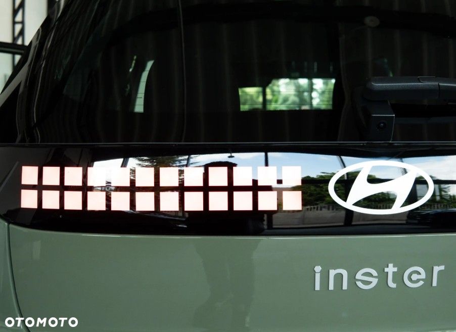 Hyundai Inster 49kWh Cross Smart - 10