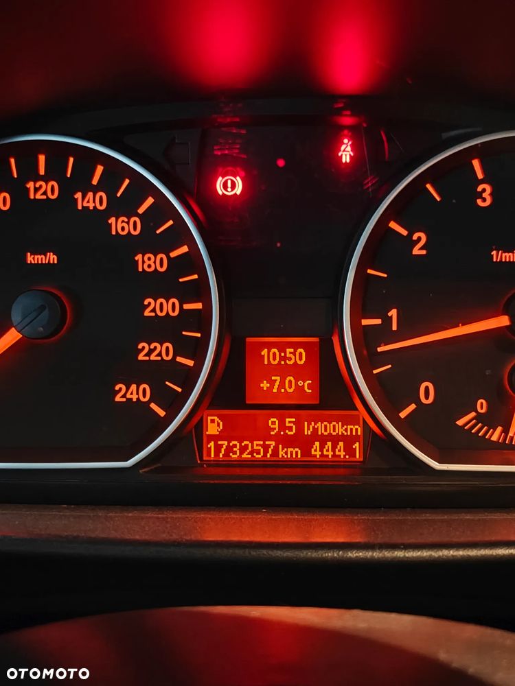 BMW Seria 1 - 8