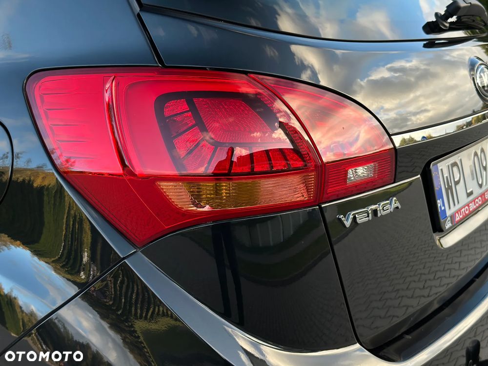 Kia Venga - 36