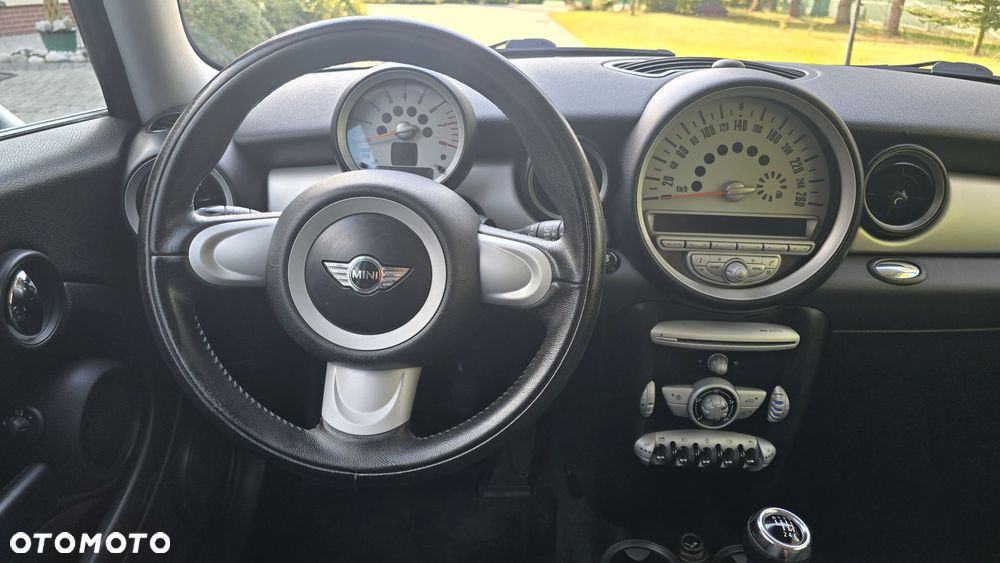 MINI ONE Standard - 23