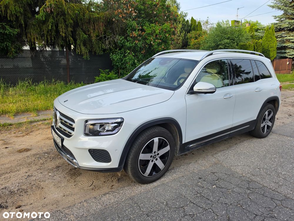 Mercedes-Benz GLB 200 Progressive 7G-DCT - 11
