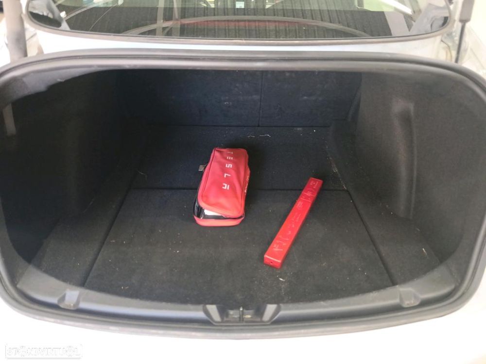 Tesla Model 3 Long Range Tração Integral - 12