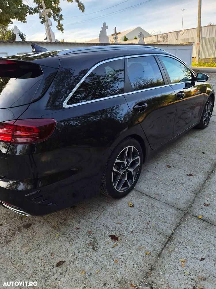 Kia Ceed - 24