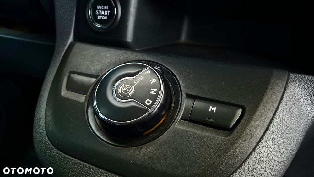 Opel Vivaro - 25