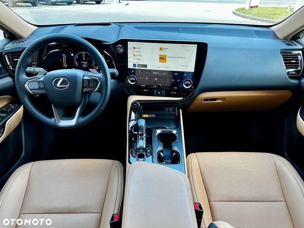 Lexus NX 450h+ Prestige AWD - 17