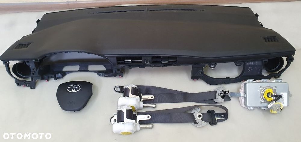 TOYOTA AURIS II 2  DESKA KONSOLA AIRBAG PASY PODUSZKI - 1