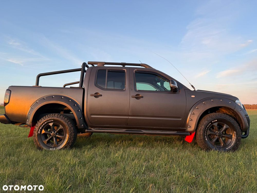 Nissan Navara 2.5 D LE - 19