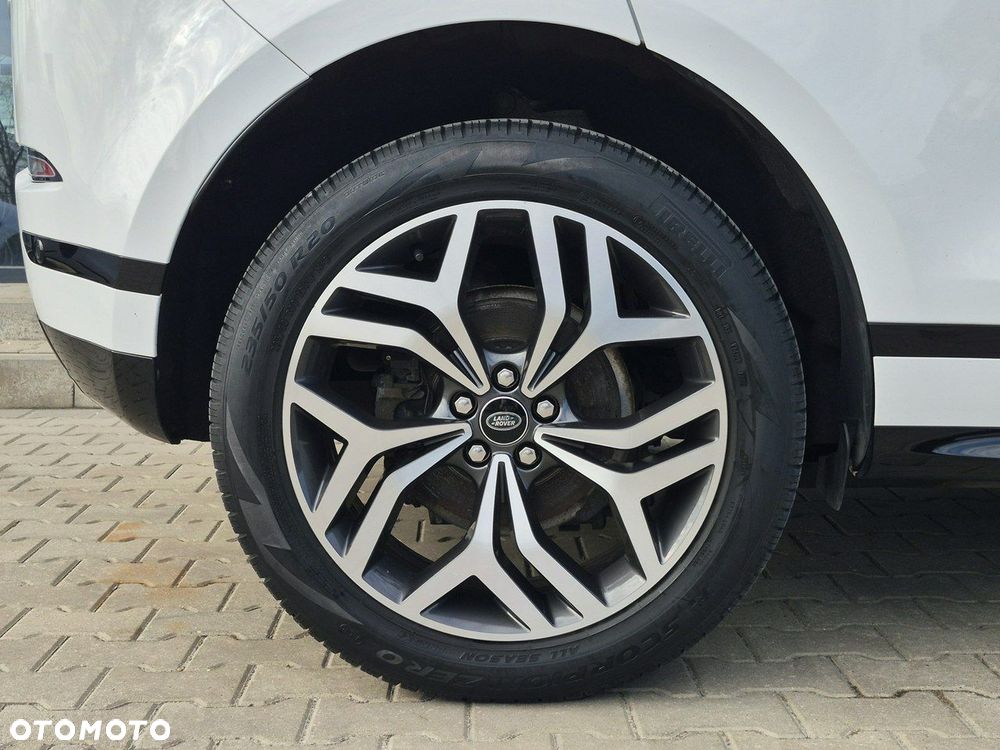 Land Rover Range Rover Evoque - 16