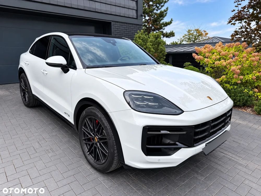 Porsche Cayenne - 21