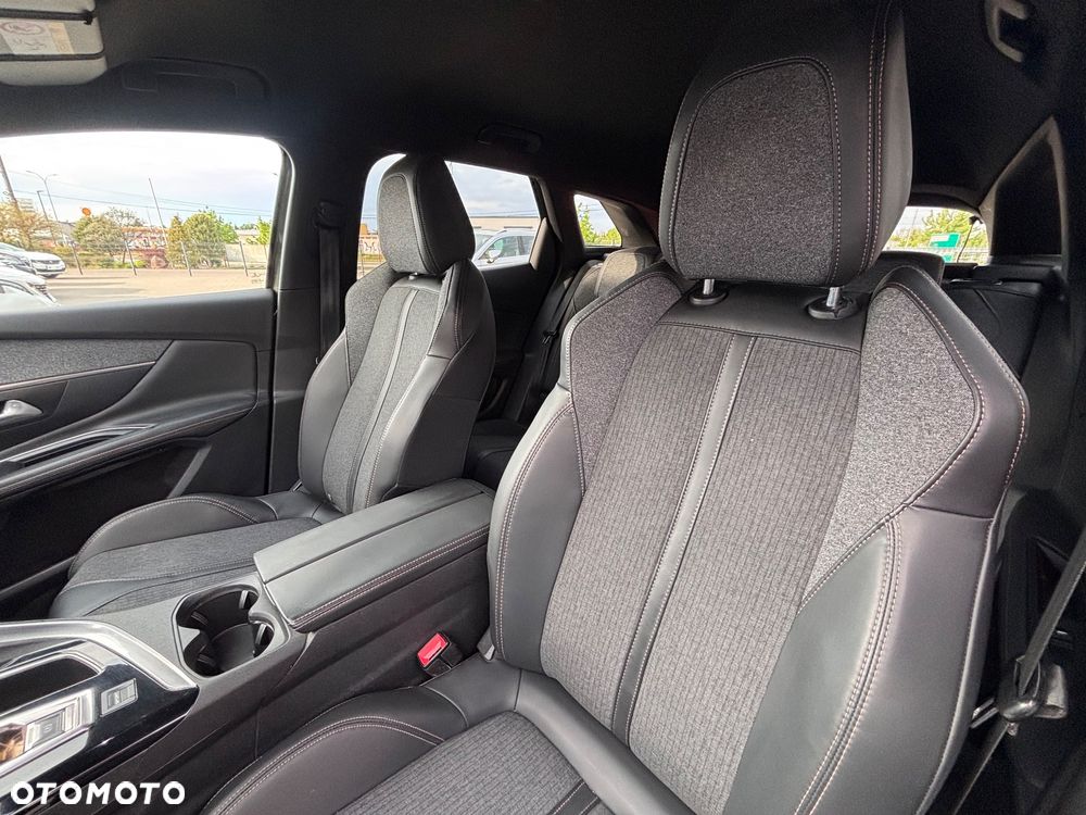 Peugeot 3008 BlueHDi 120 EAT6 Stop & Start Allure - 23