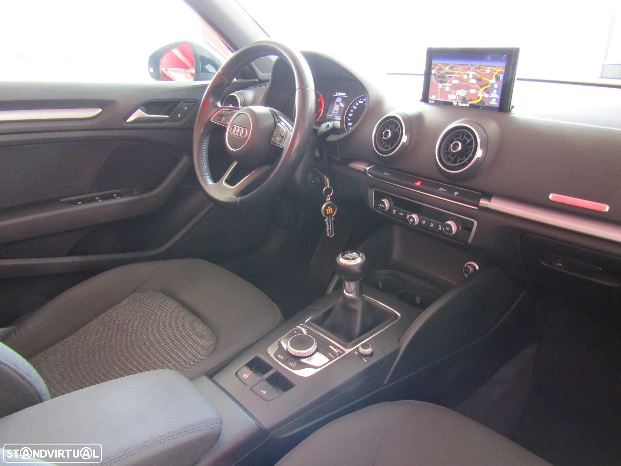 Audi A3 Cabrio 1.6 TDi Sport - 10