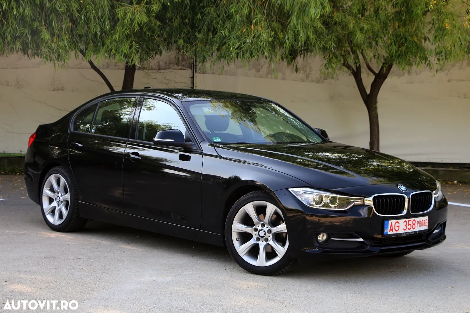 BMW Seria 3 320d Aut. - 1