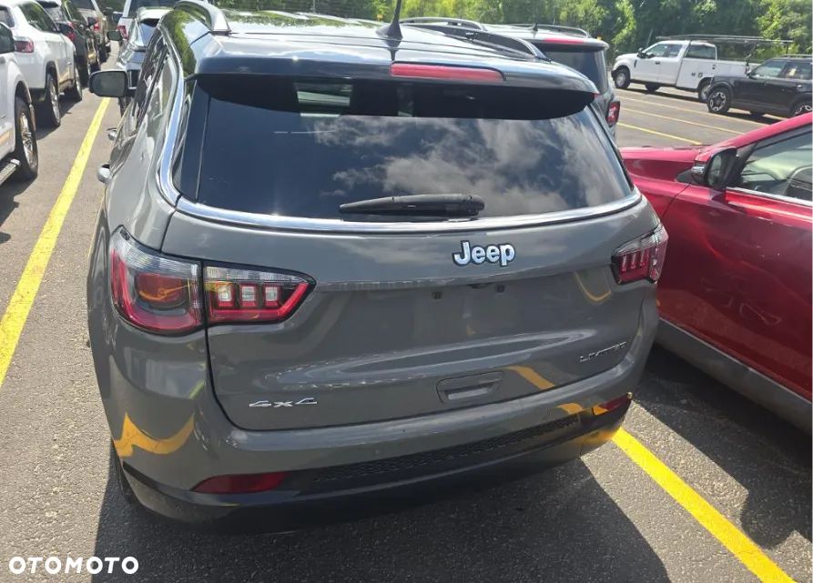 Jeep Compass - 6