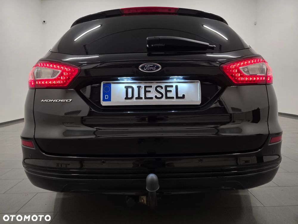 Ford Mondeo 2.0 TDCi Titanium PowerShift - 37