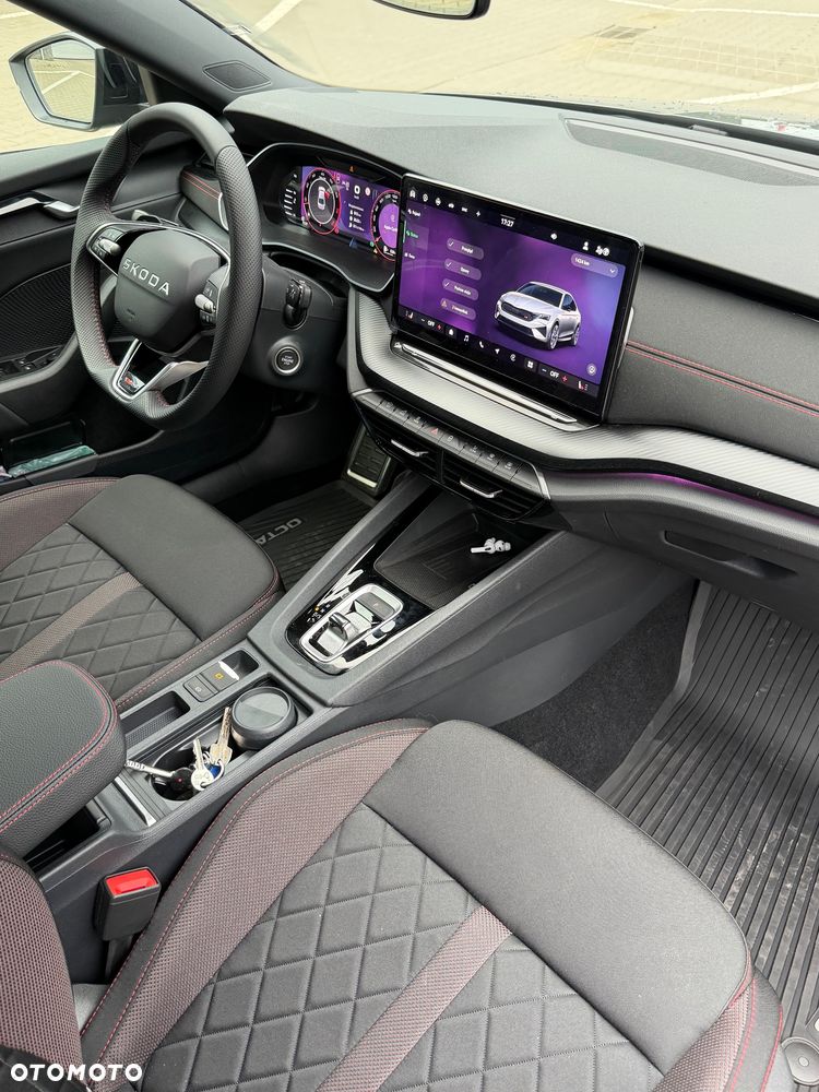 Skoda Octavia 2.0 TSI RS DSG - 10