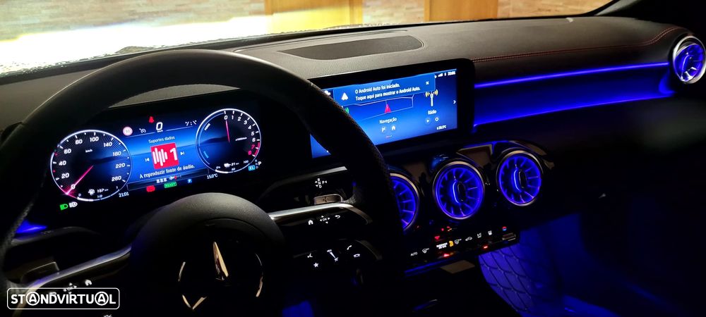 Mercedes-Benz CLA 250 e AMG Line - 20