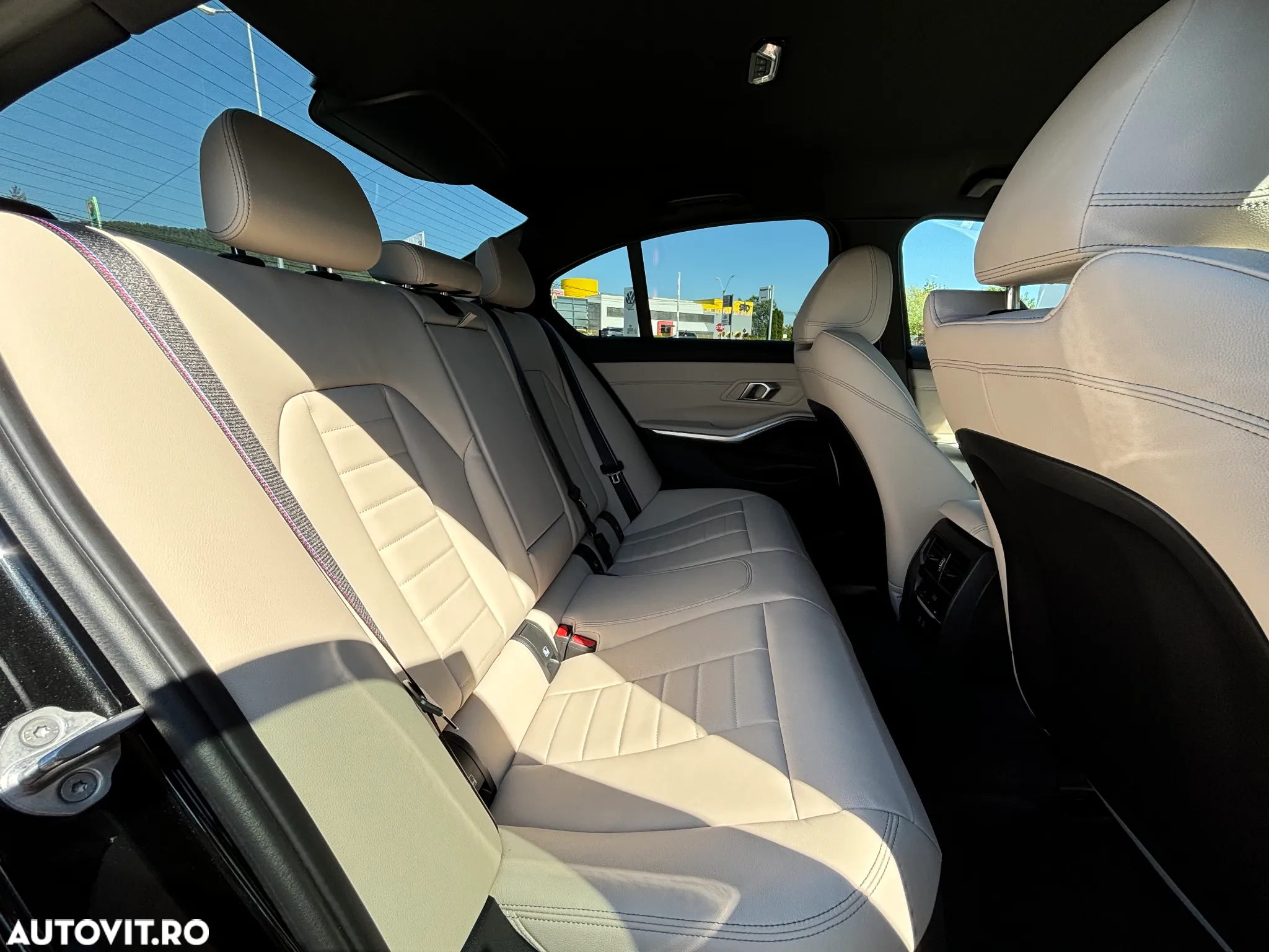 BMW Seria 3 320d xDrive AT MHEV - 8