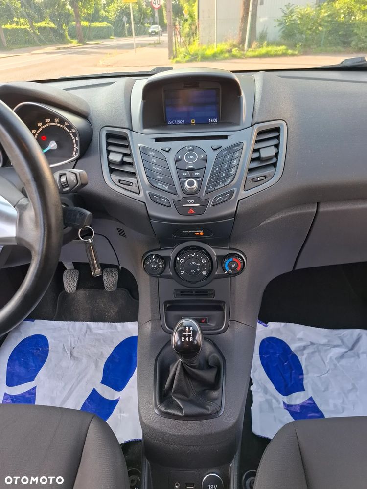 Ford Fiesta 1.25 Silver X Plus EU6 - 19