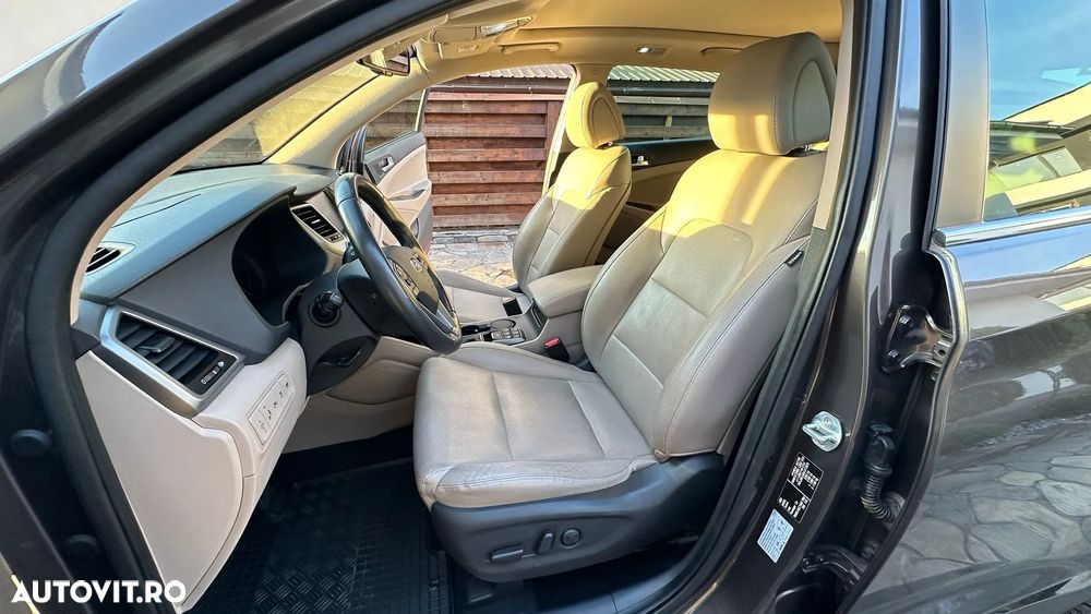 Hyundai Tucson 2.0 CRDI 4WD 6AT Luxury Pack+ - 15