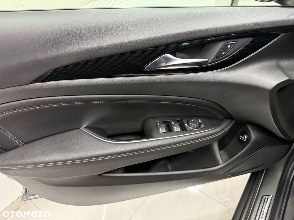 Opel Insignia 2.0 Business Innovation - 11