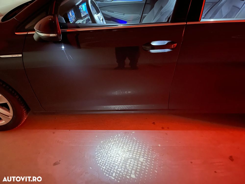 Volkswagen Golf 2.0 TDI 150CP DSG Style - 29