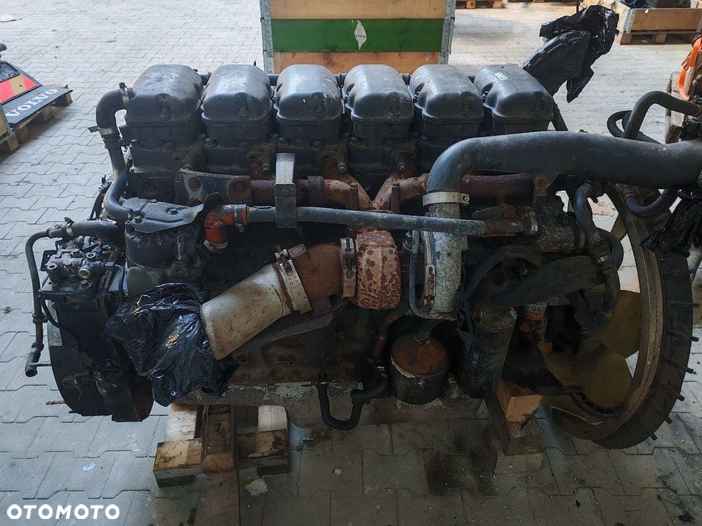 SILNIK SCANIA R DC12 15 - 2