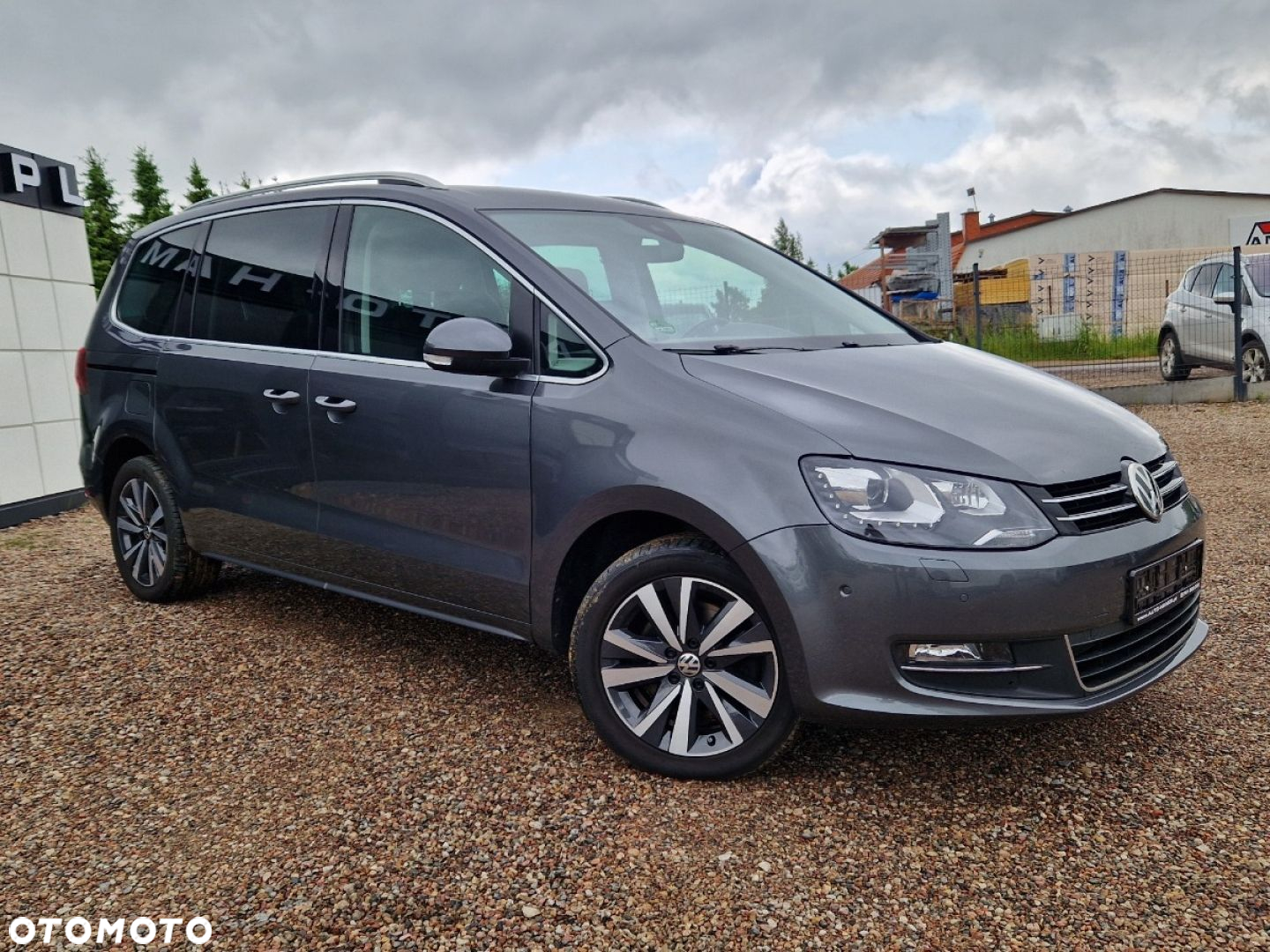 Volkswagen Sharan 2.0 TDI 4MOTION Highline - 40