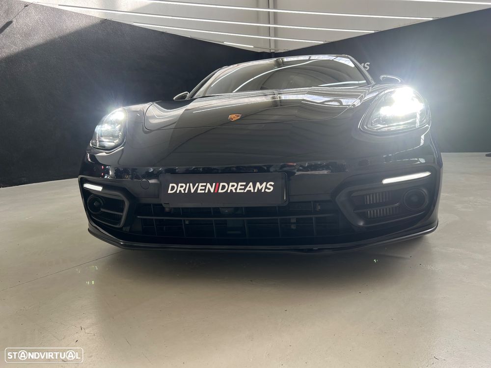 Porsche Panamera 4 E-Hybrid Platinum Edition - 22