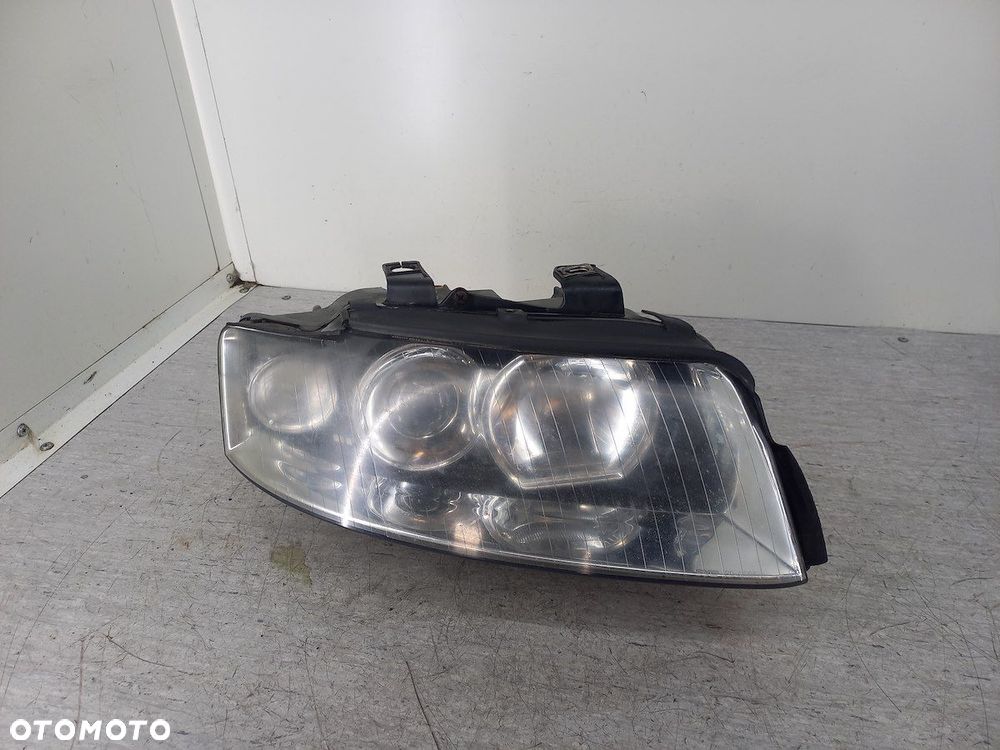 LAMPA PRZÓD PRAWA AUDI A4 B6 20-A007 TYC - 1