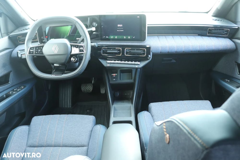 Renault 4 E-Tech 52 kWh Techno - 13