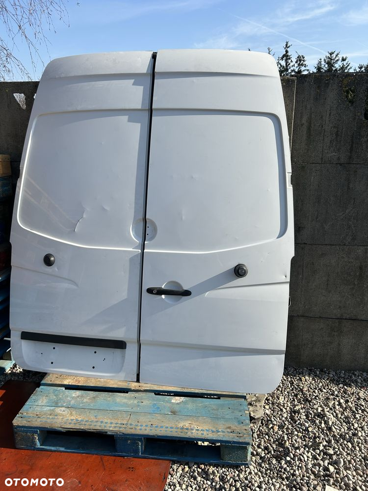 Drzwi tylne do Mercedesa Sprintera 906 z 2016 r lift - 2
