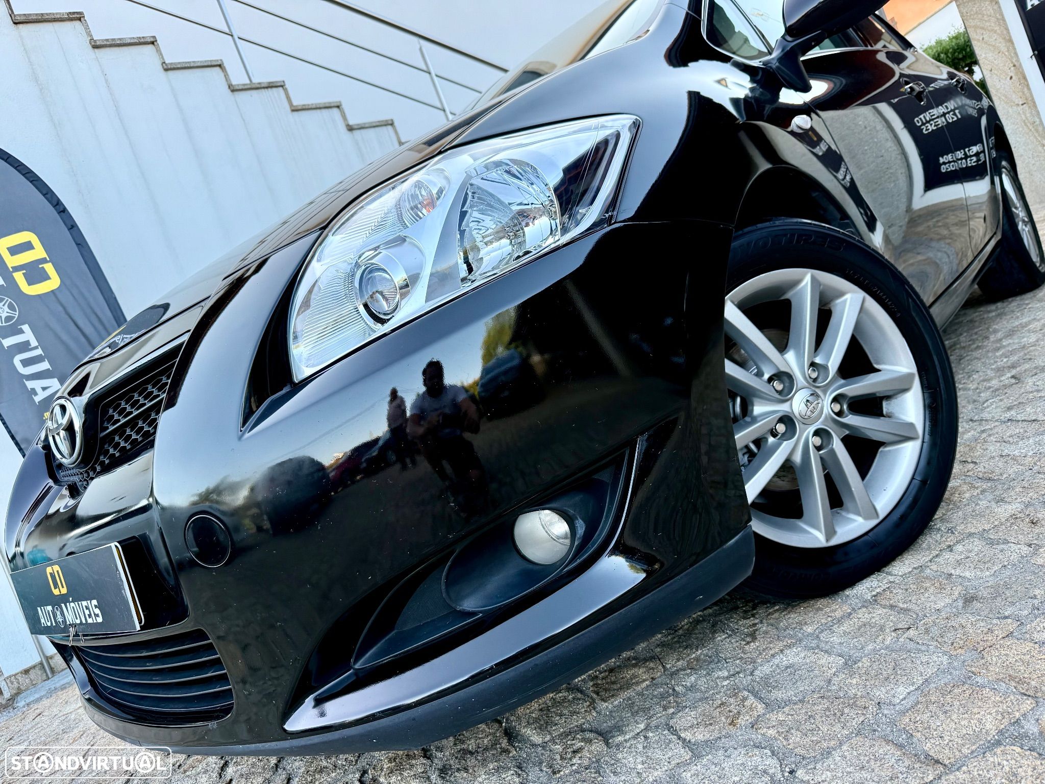 Toyota Auris 1.4 D-4D AC - 1