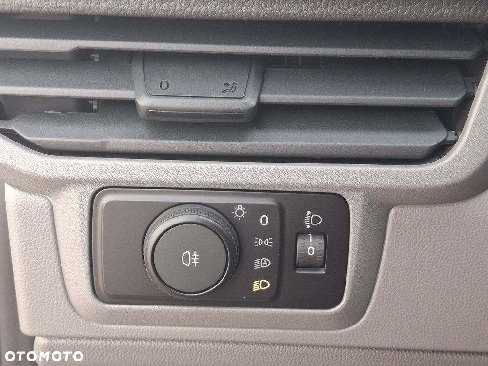 Volkswagen Transporter - 29