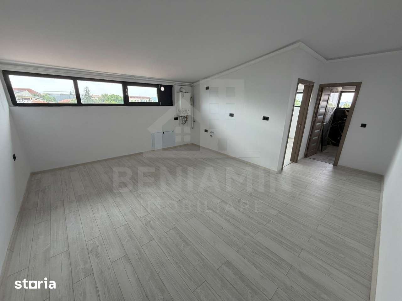 Apartament tip studio-Bloc nou-Incalzire in pardoseala-etaj 3-liber — fotografia 1
