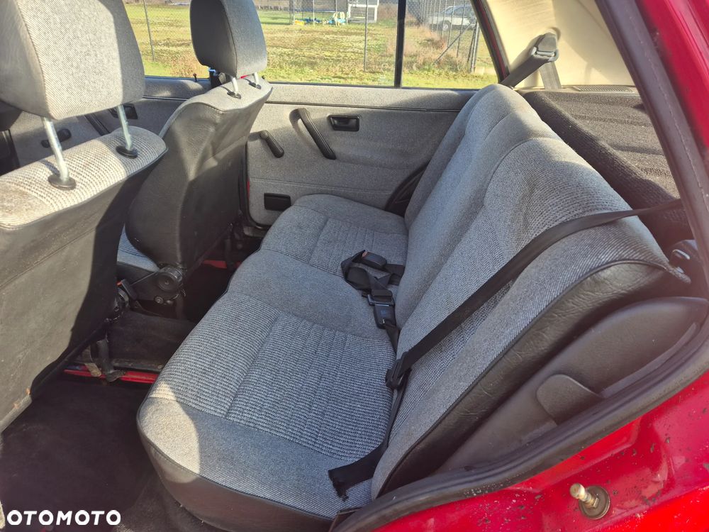 Volkswagen Golf 1.3 CL - 7