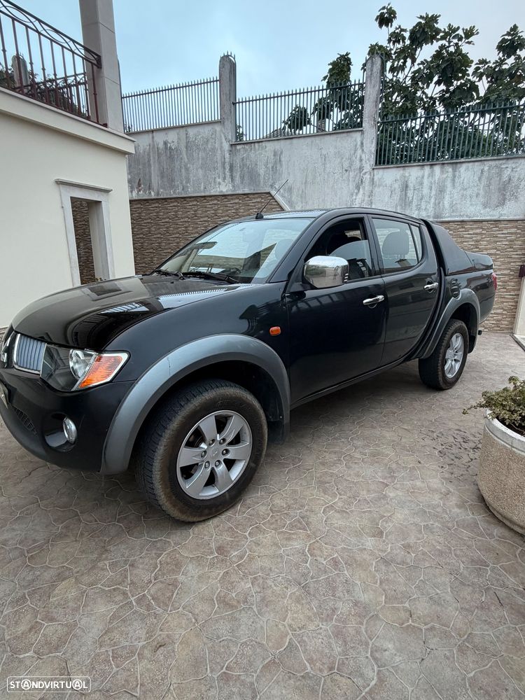 Mitsubishi L200 2.5 DI-D CD Intense - 3