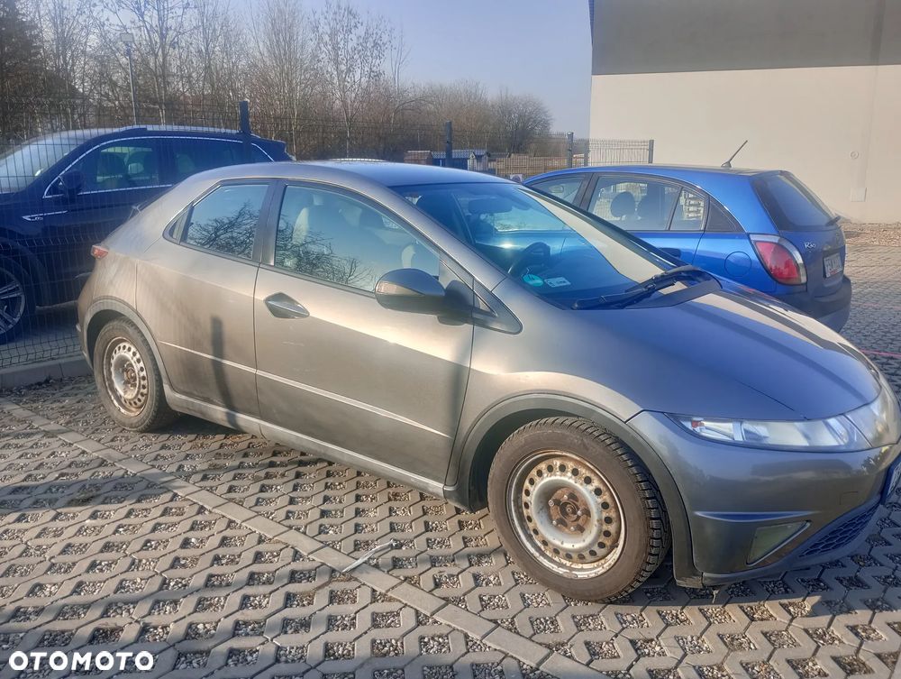 Honda Civic 1.8 Comfort - 2