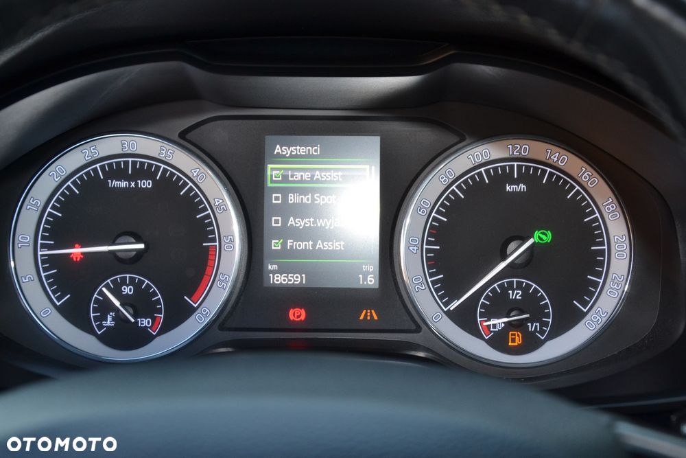 Skoda Kodiaq 2.0 TDI 4x4 Sportline DSG - 14