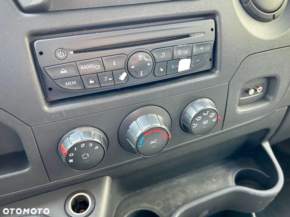 Renault Master - 26