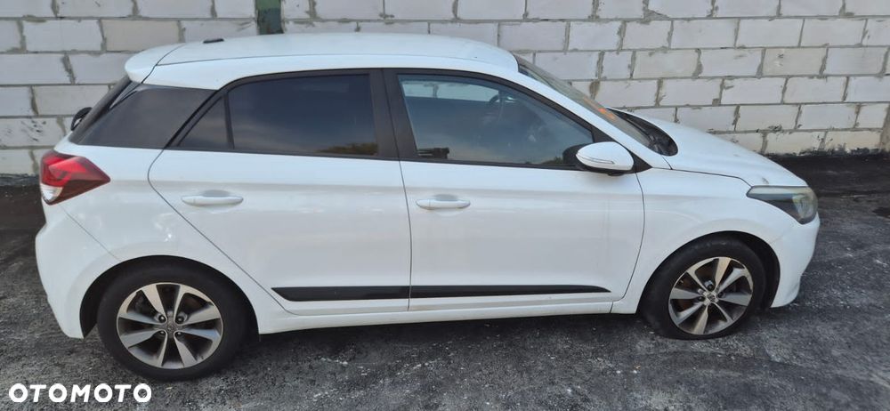 Hyundai i20 1.1 CRDi Comfort - 5