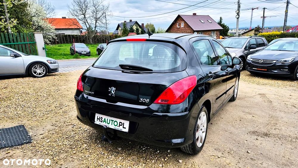 Peugeot 308 1.6 Premium Plus - 11
